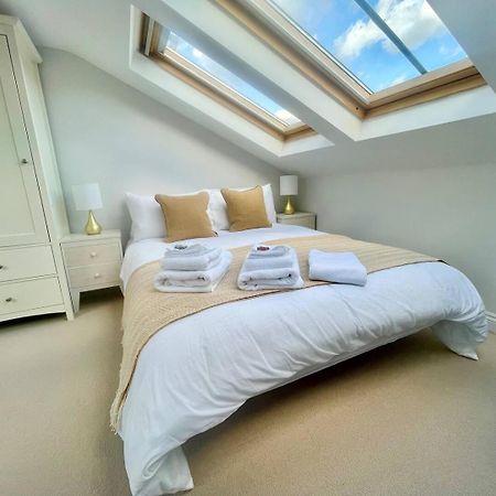 Bright Quiet Loft Room Ensuite Serene Clapham Area 런던 외부 사진