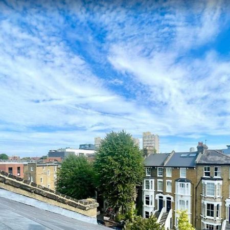 Bright Quiet Loft Room Ensuite Serene Clapham Area 런던 외부 사진